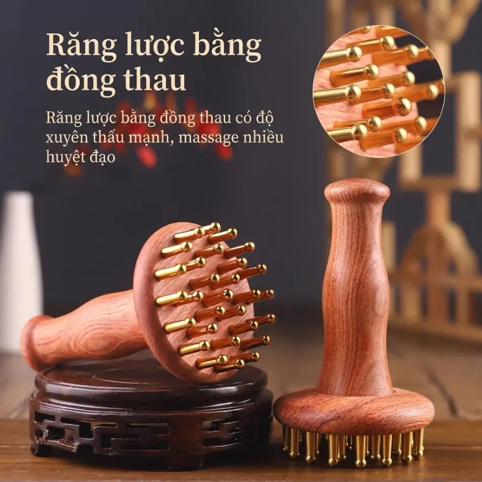 1 Bàn Chải Massage Kinh Lạc Đồng Thau Cán Gỗ